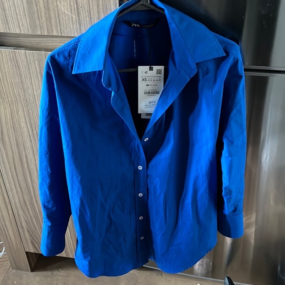 Blue Poplin Chic Dress Shirt - Picture 2 of 2